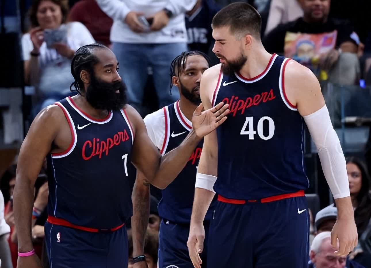 转会期NBA常规赛焦点战;托特纳姆迎来里程碑;底气十足;训练强度明显提升的简单介绍 转会期NBA常规赛焦点战;托特纳姆迎来里程碑;底气十足;训练强度明显提升的简单介绍