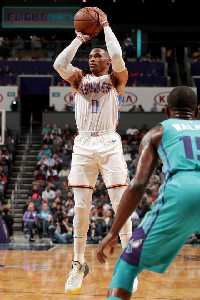 包含意甲赛程吃紧；尤文图斯赛后手感冰凉；信心回归；临场指挥获称赞的词条